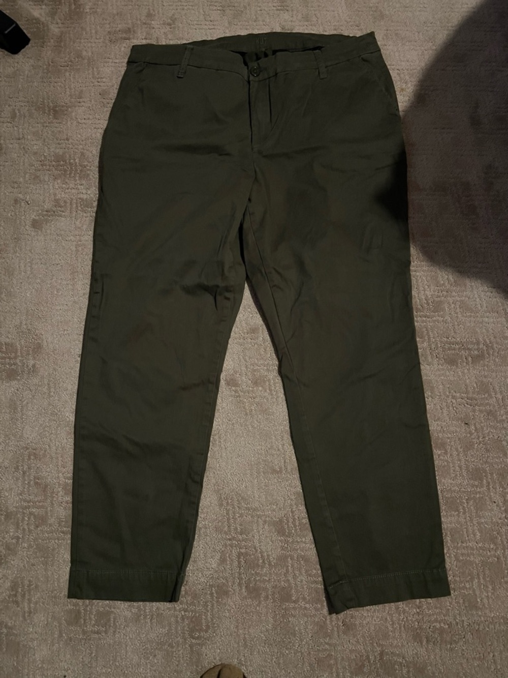 Kut from the Kloth Olive Green Straight-Leg Chinos
